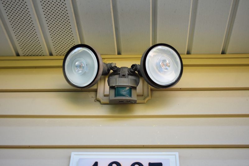Outdoor Fixture Repair in Alpharetta, GA