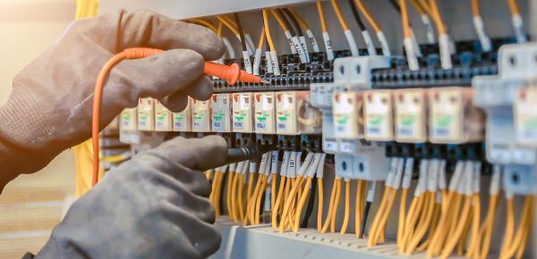 Circuit Breaker Wiring Service