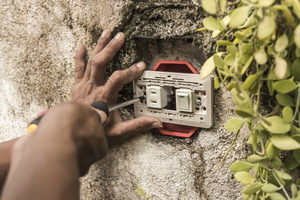 Outdoor Switch Installation Service